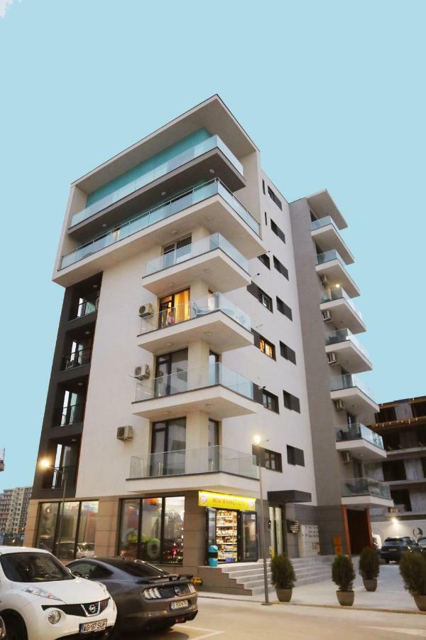 Luxury Apartment By The Sea ママイア エクステリア 写真