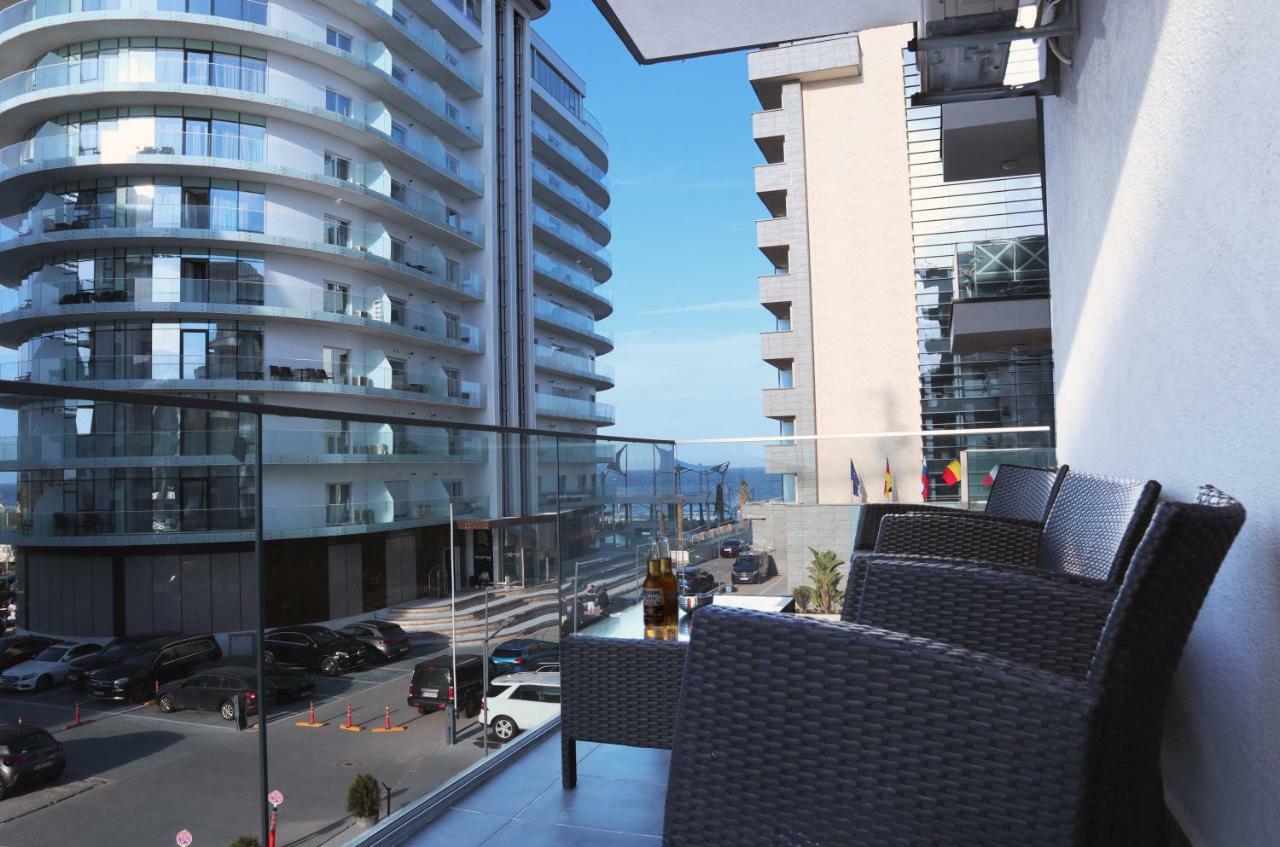 Luxury Apartment By The Sea ママイア エクステリア 写真